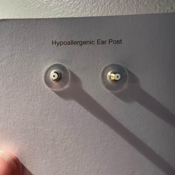 NEW J.Crew Made-in-Italy round drop earrings. Glass top. Lighter weight. - Picture 7 of 9